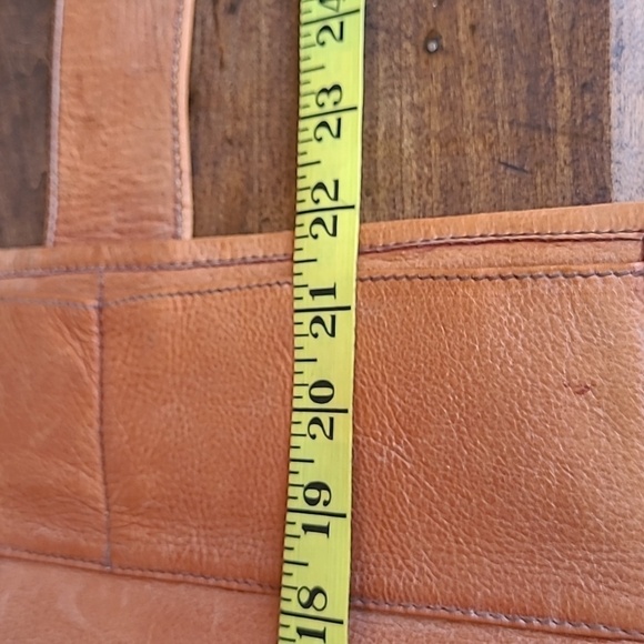 Vintage Good Goods Tri-Fold Leather Portfolio with Belt Closure Men Women Unisex - Picture 8 of 13